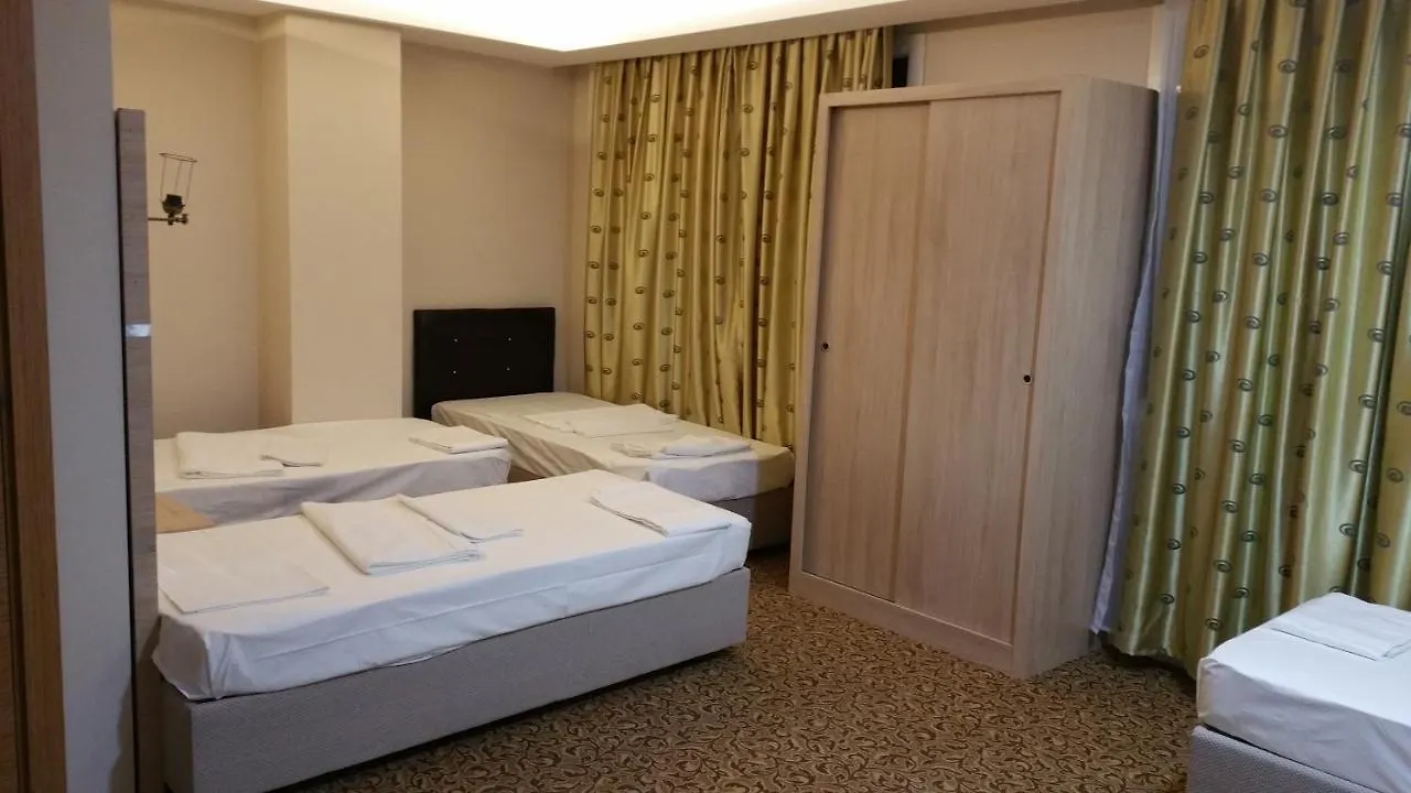 Yeni Sakran Otel İzmir 0*,  Turecko